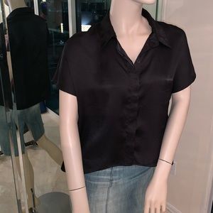 ⭐️Patricia Luca High low button up short sleeve